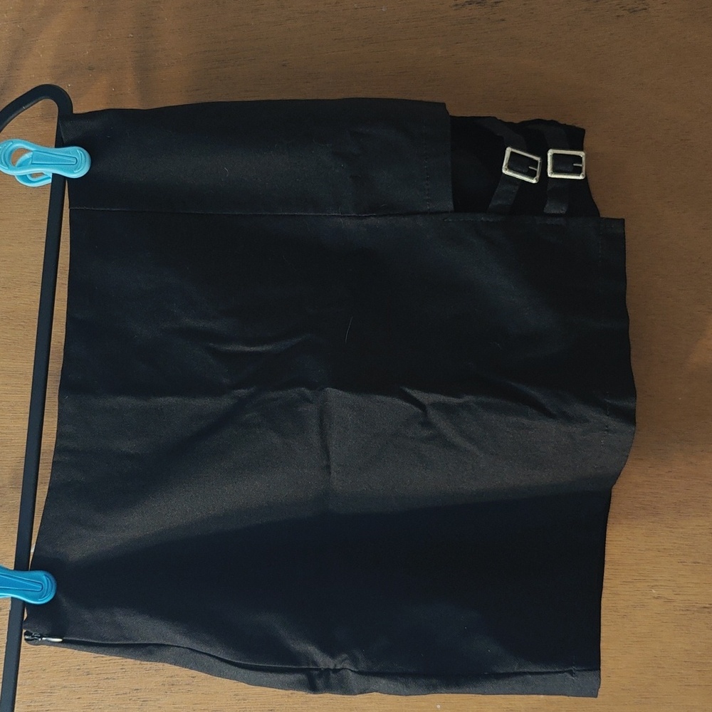 Mini pencil skirt with buckle detail